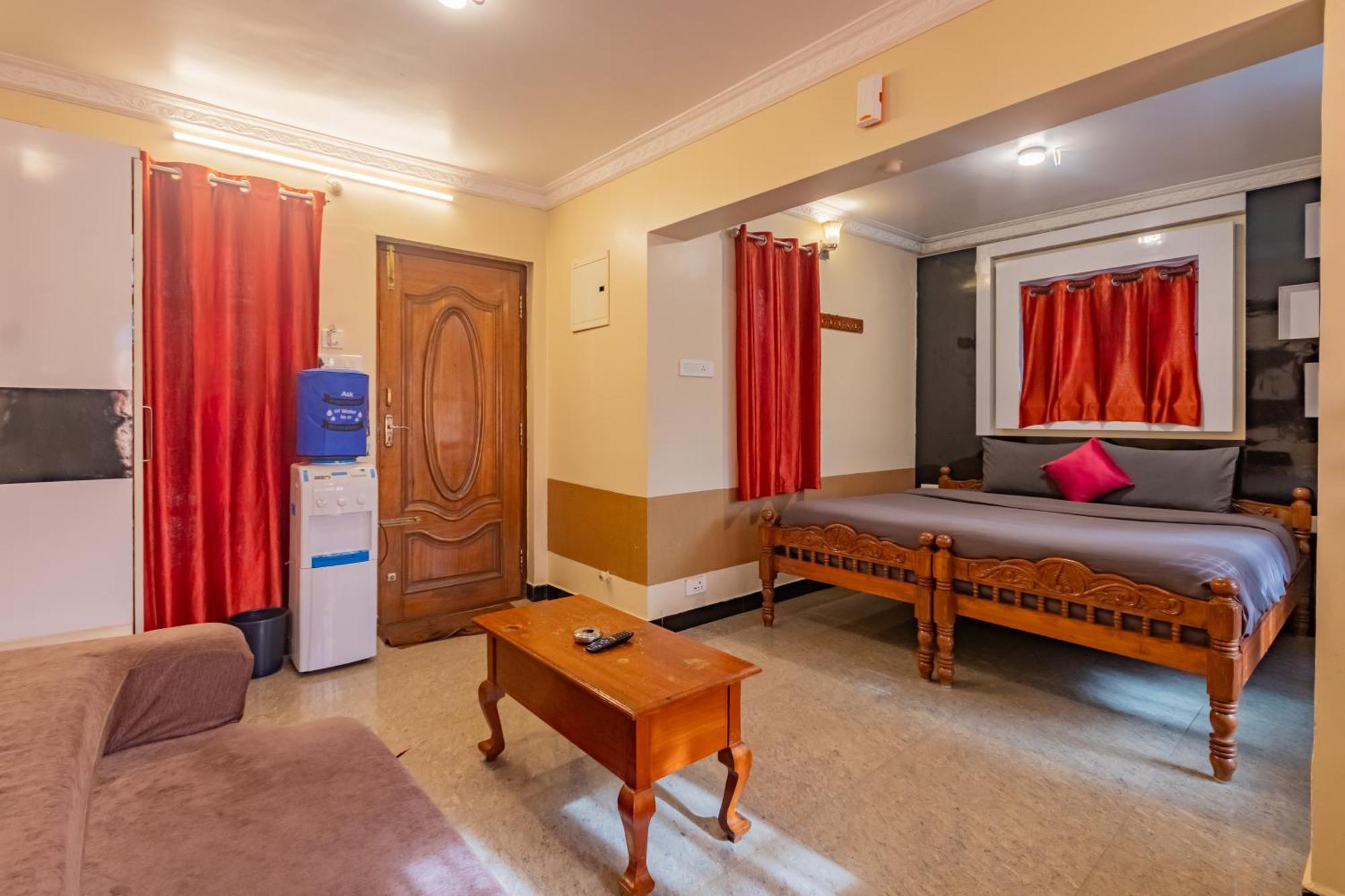 Ganga's Sri Balaji Cottage Ooty Bagian luar foto